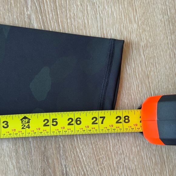 Alo High-Waist Camo Vapor Legging - Size M - Picture 6 of 8